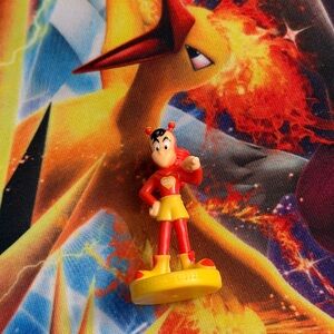 Figure Vuala Sorpresa Chavo del 8  Chapulin Colorado